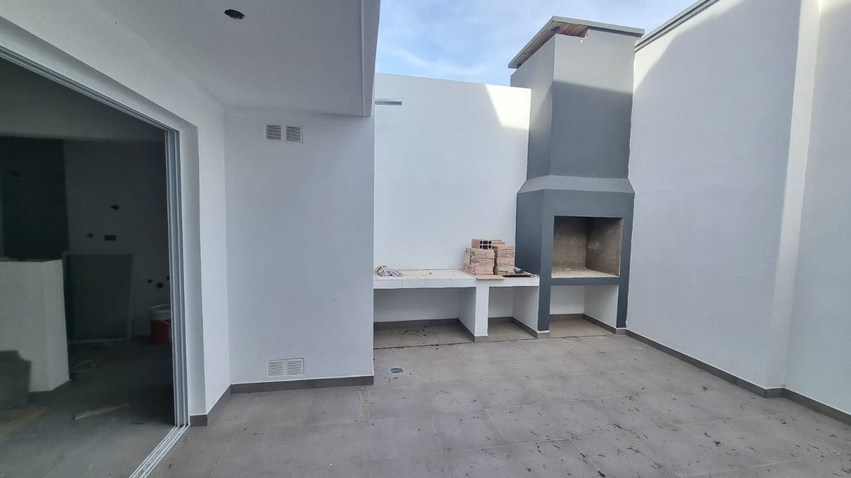 Foto 6 — DEPARTAMENTO DE 2 DORMITORIOS CON COCHERA Y PATIO