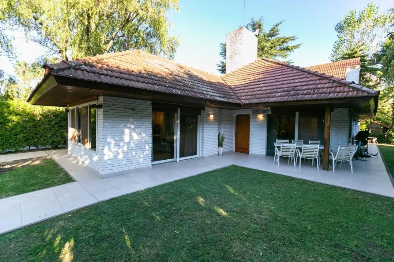 Casa en venta en Canning, Sargento Cabral 3900