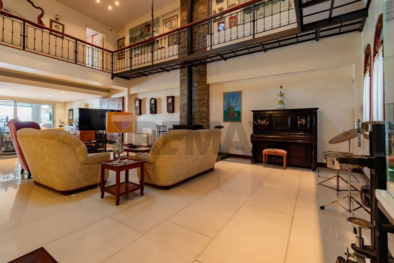 Casa de 4 ambientes en venta en Vélez Sarsfield, Avenida Rivadavia 8600, foto 5