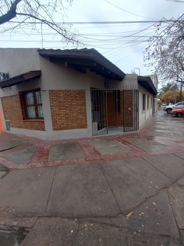 Casa en venta en Godoy Cruz
