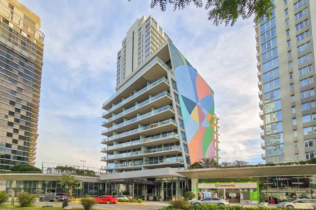 Venta 2 ambintes amoblado SLS Puerto Madero