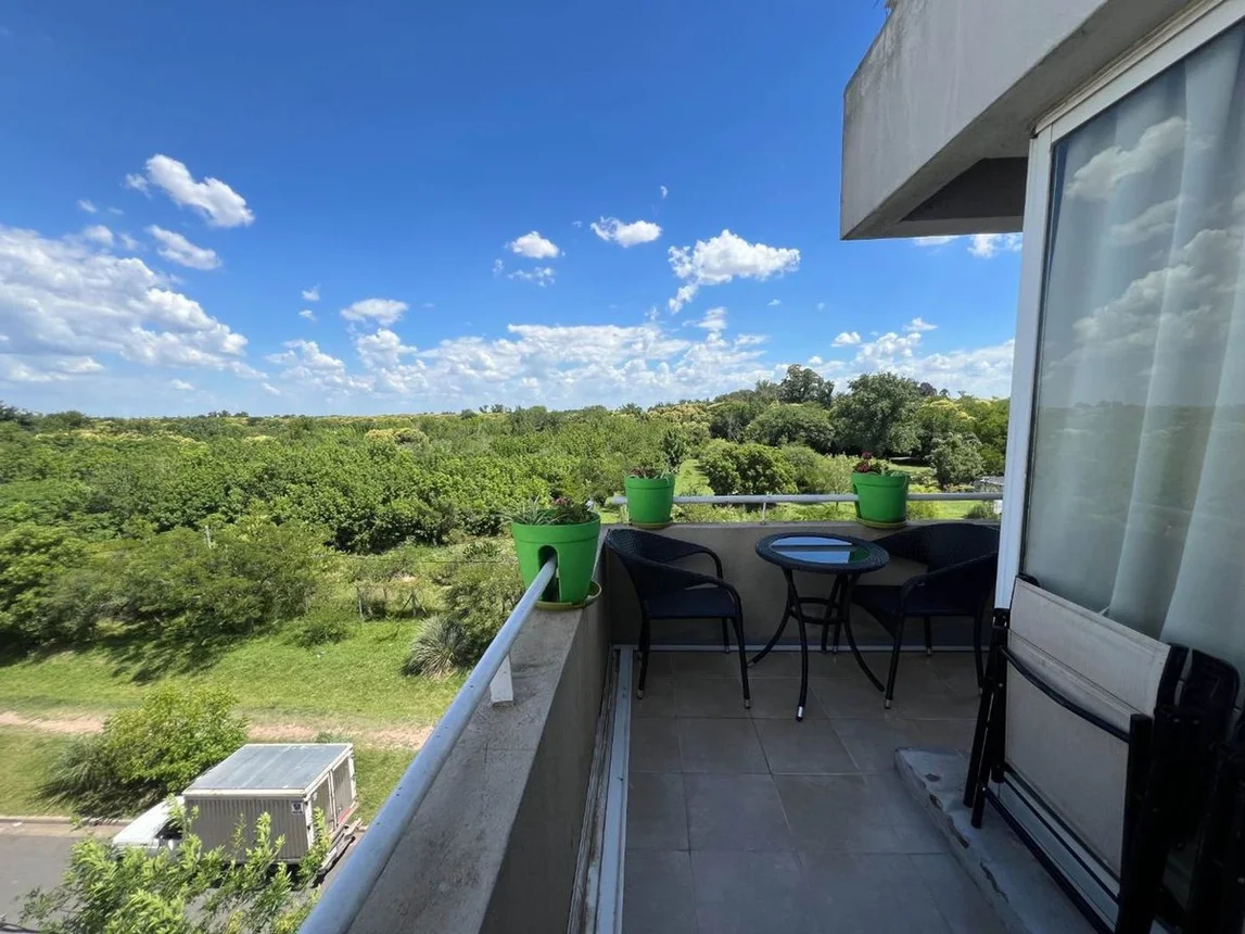 Departamento en venta en Castelar