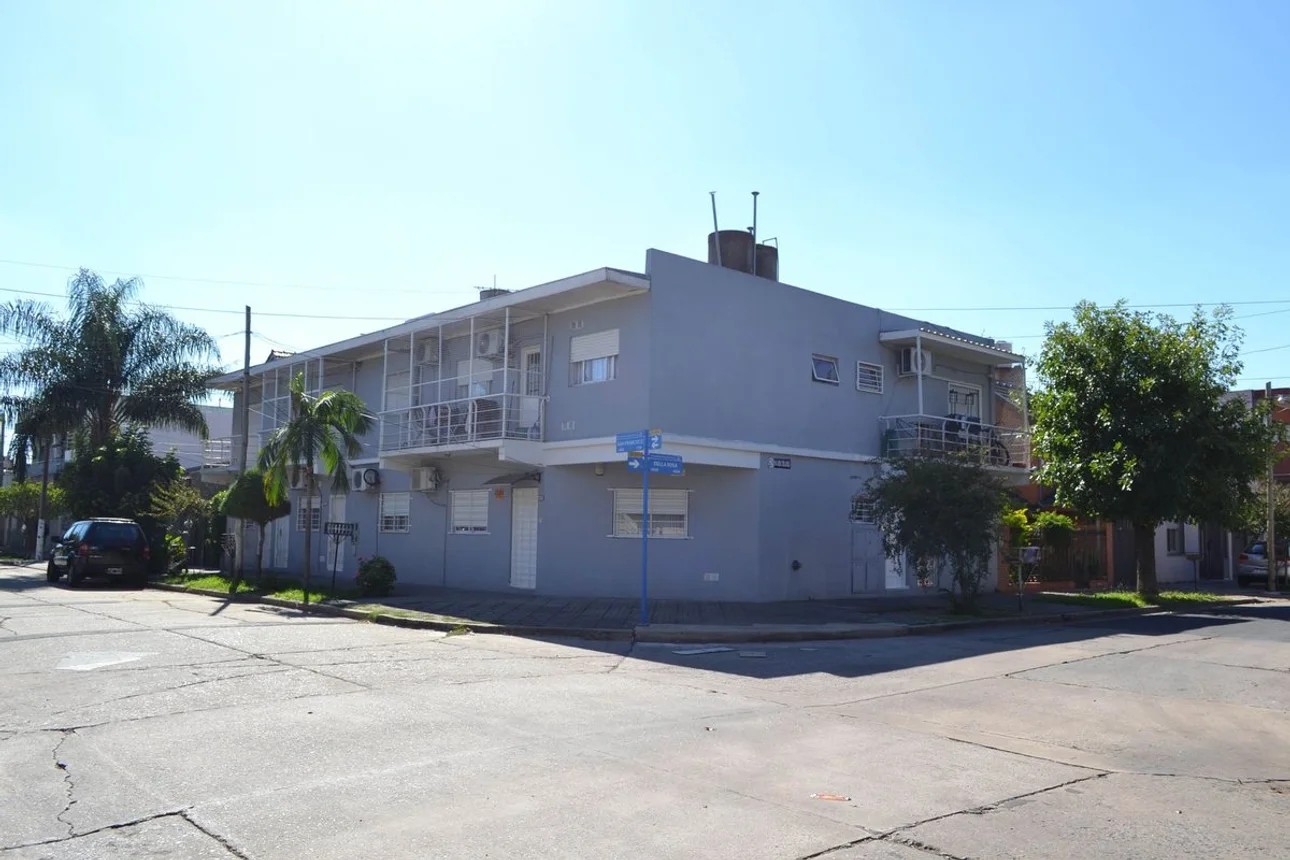 Venta PH 3 ambientes con balcón caseros, foto 1