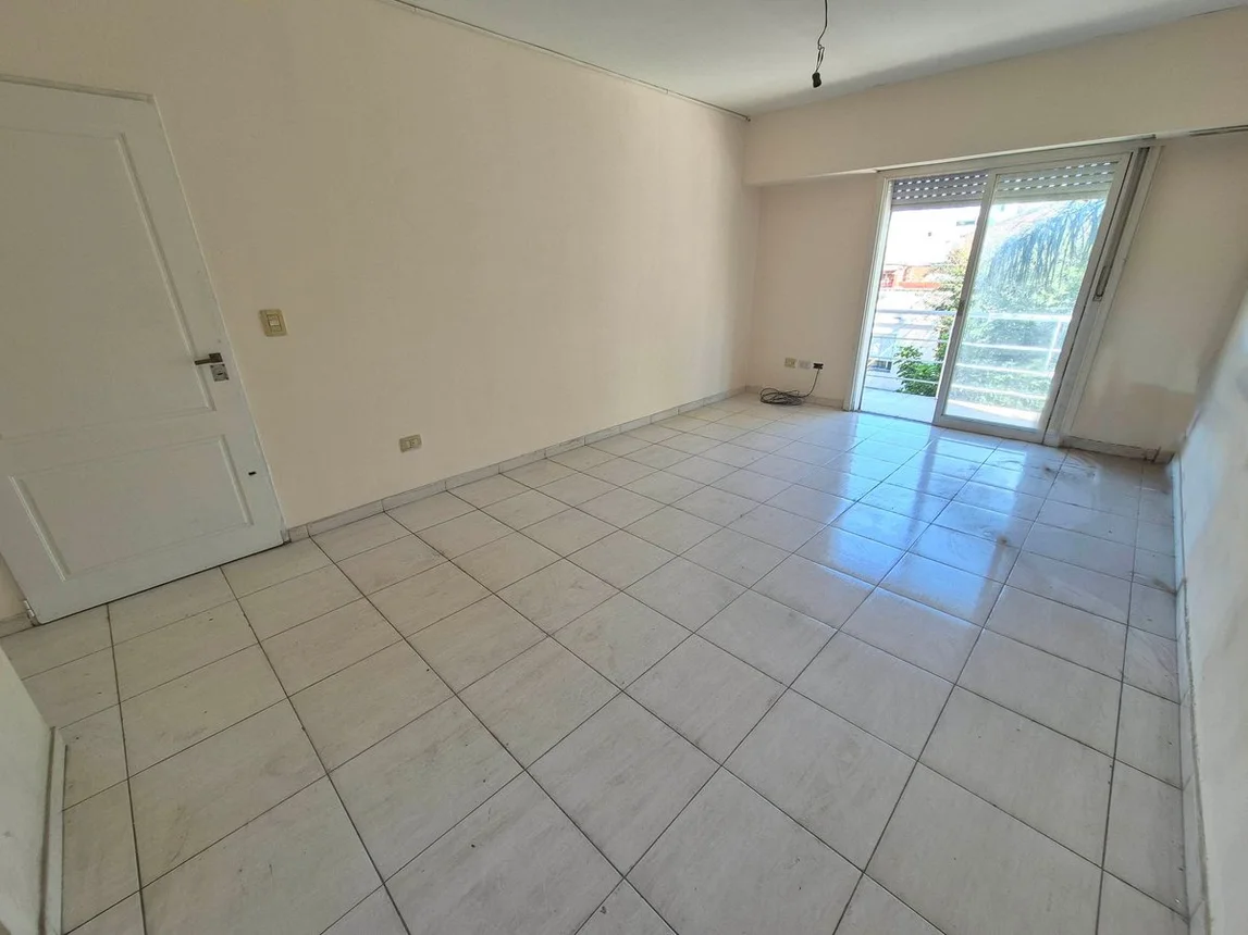 Venta PH 3 ambientes con balcón caseros, foto 4
