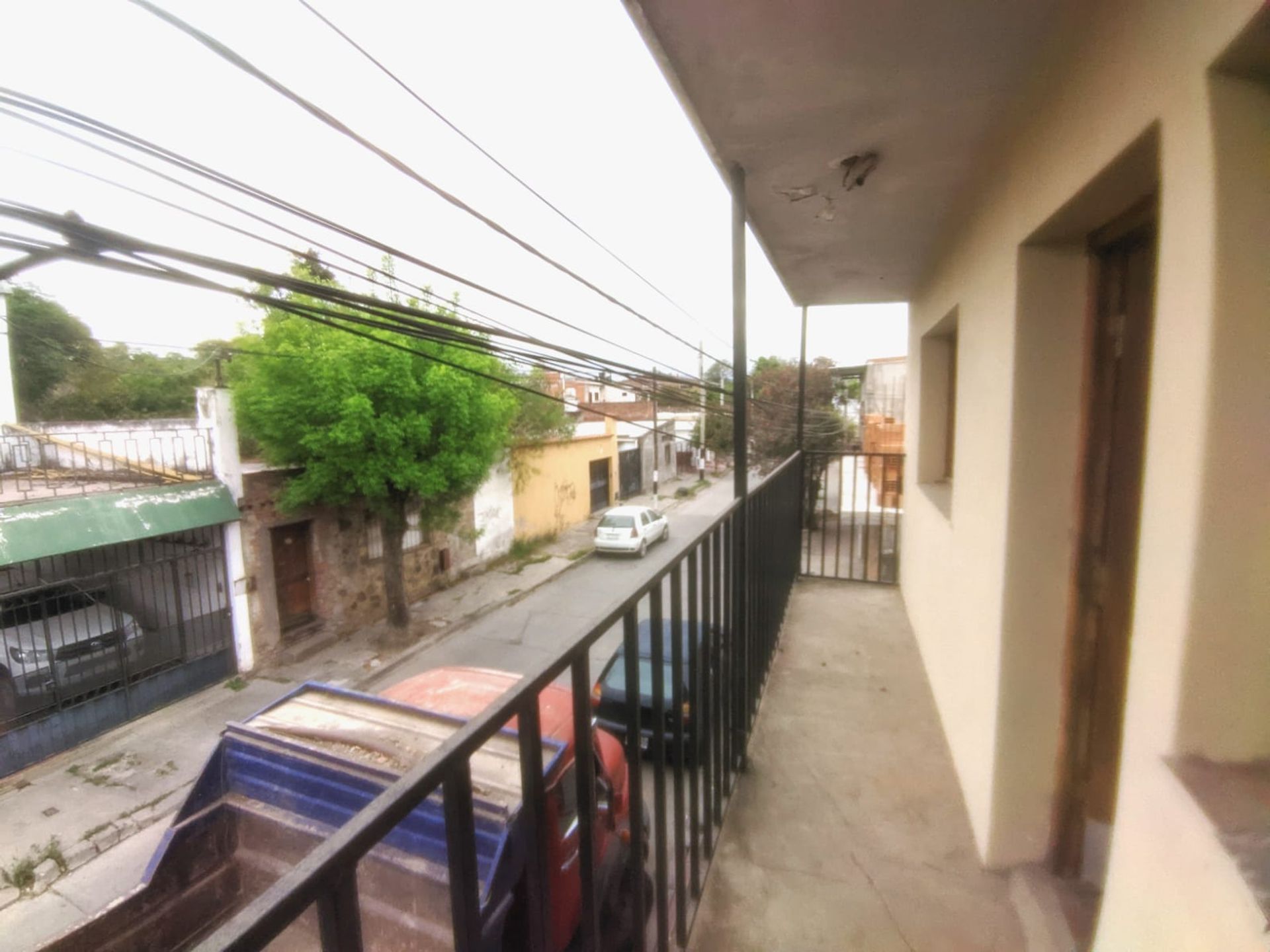 CASA EN VENTA A RECICLAR MACROCENTRO - foto 6