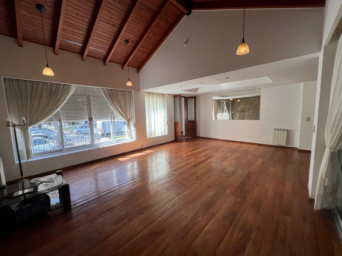 Casa en alquiler en Mendoza
