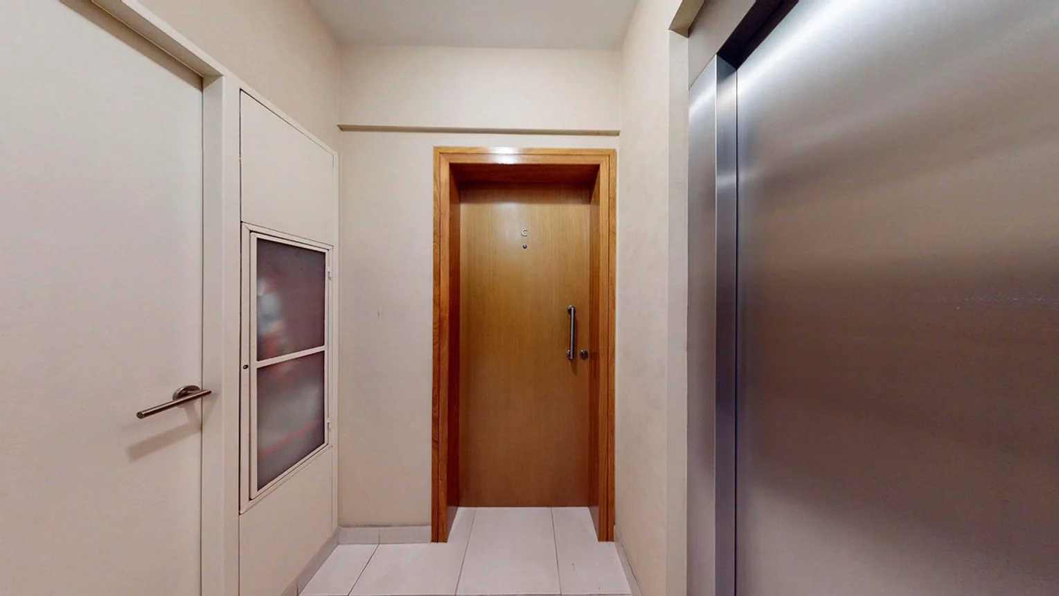 Venta departamento maral54 piso 13 2amb y cochera, foto 4