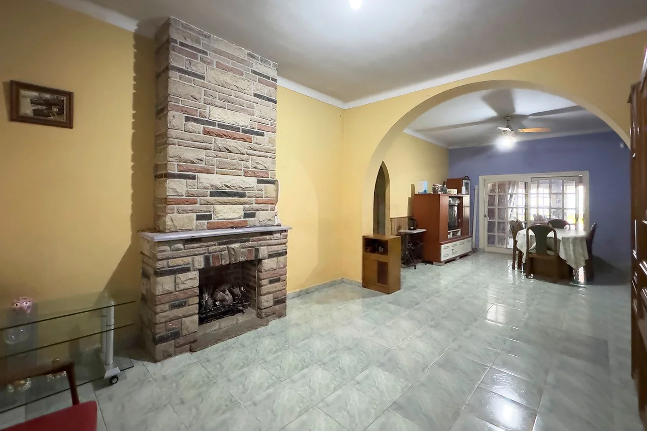 Casa dúplex de 6 ambientes en venta en Villa Maipú, Lavalle 2000, foto 2
