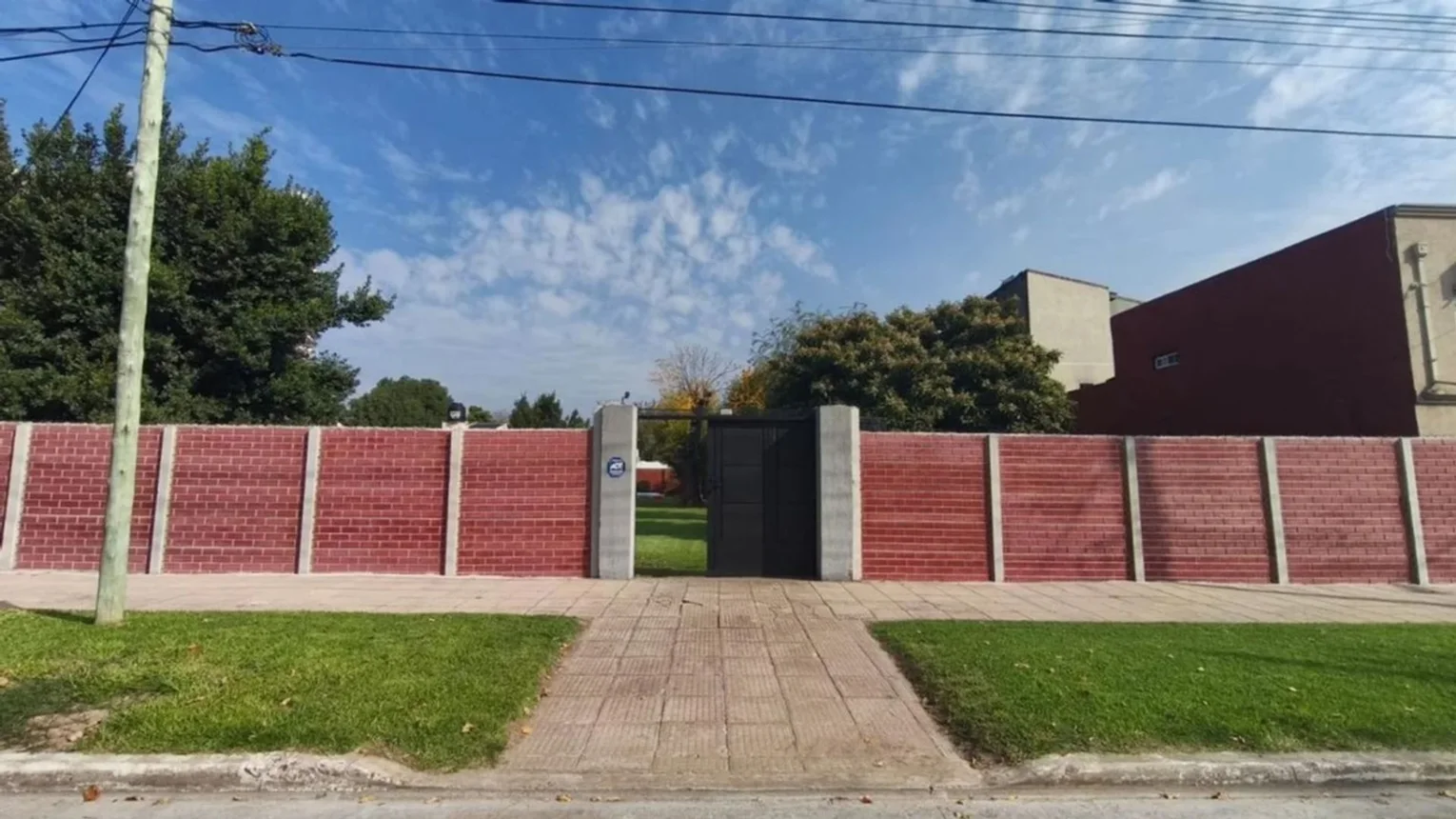 Casa de 2 ambientes en venta en San Antonio de Padua, Roque Sáenz Peña 600, foto 2