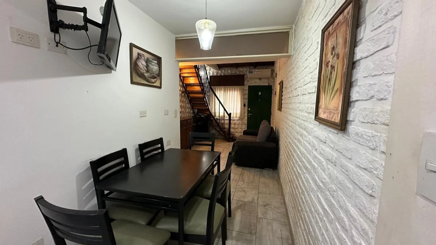 PH de 2 ambientes en venta en Castelar, Merlo 200