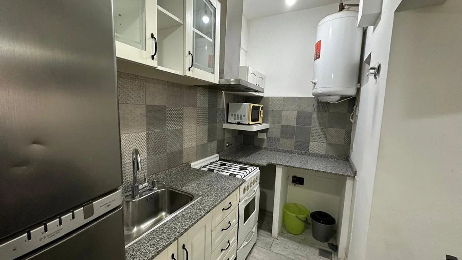 PH de 2 ambientes en venta en Castelar, Merlo 200, foto 3