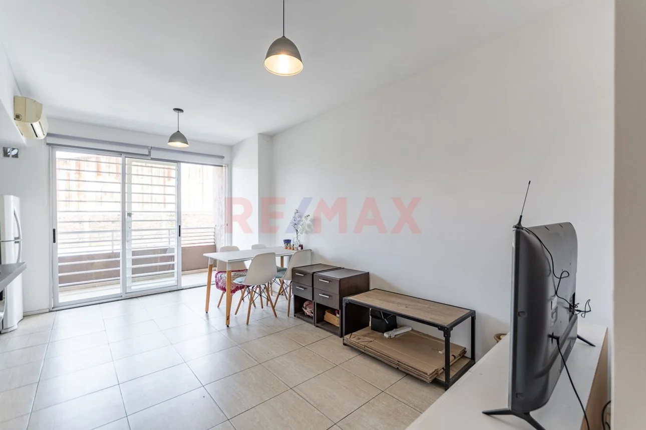Departamento en venta en Lanús Oeste, foto 2