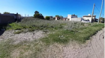 VENTA LOTE 403m2  EN  MONTE HERMOSO