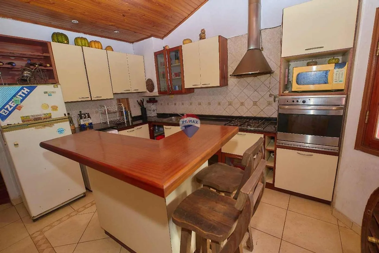 Casa de 4 ambientes en venta en Florencio Varela, Juan Antonio Baro E/ Mitre y Dr Nicolas Boccuzzi 3200, foto 5