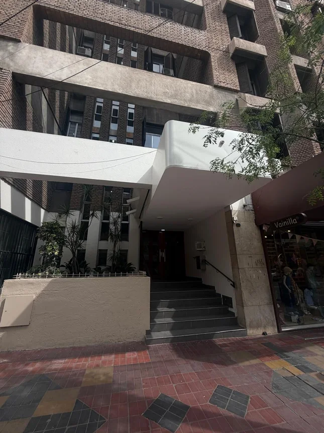 Departamento de 4 ambientes en venta en Mendoza, 9 de Julio 900, foto 2