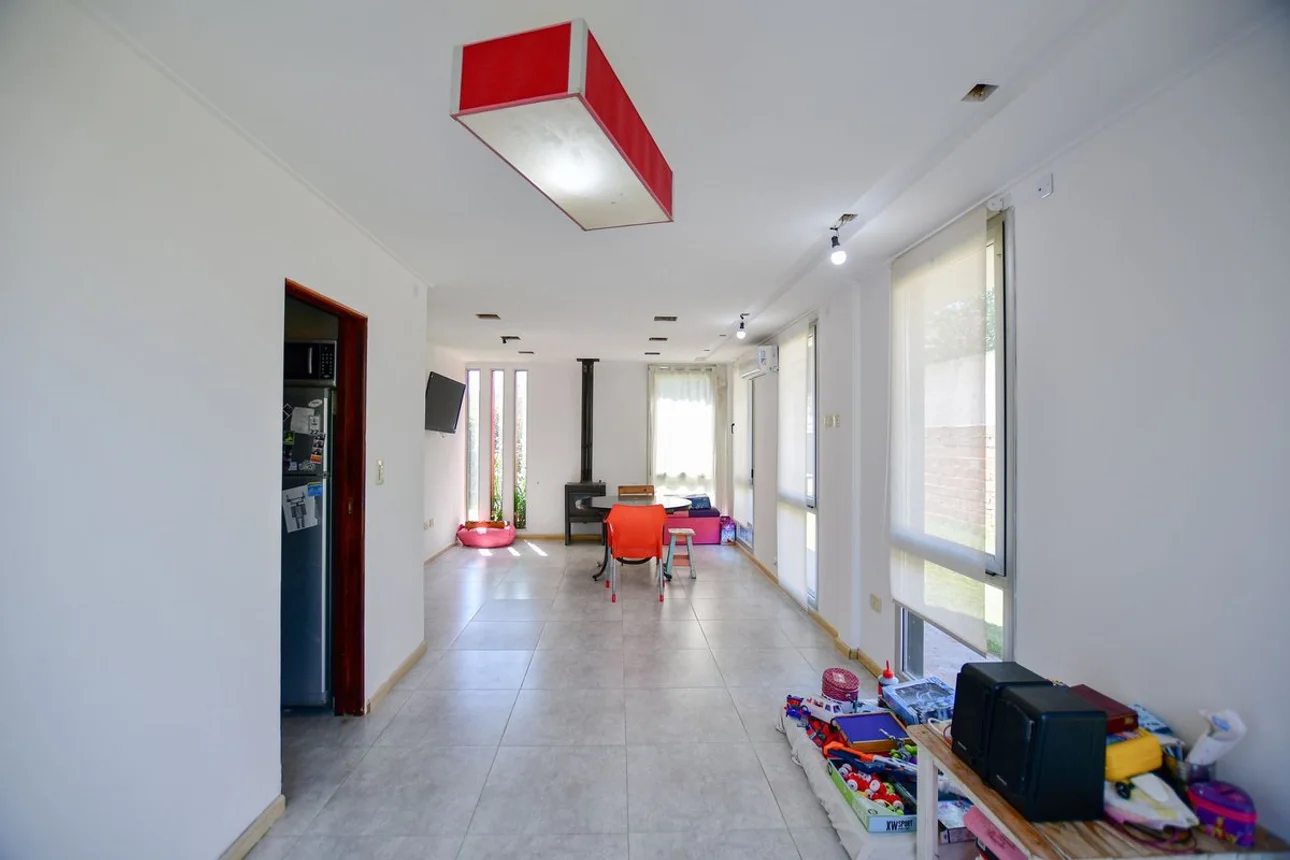 Venta casa tres dormitorios parque sicardi, foto 5