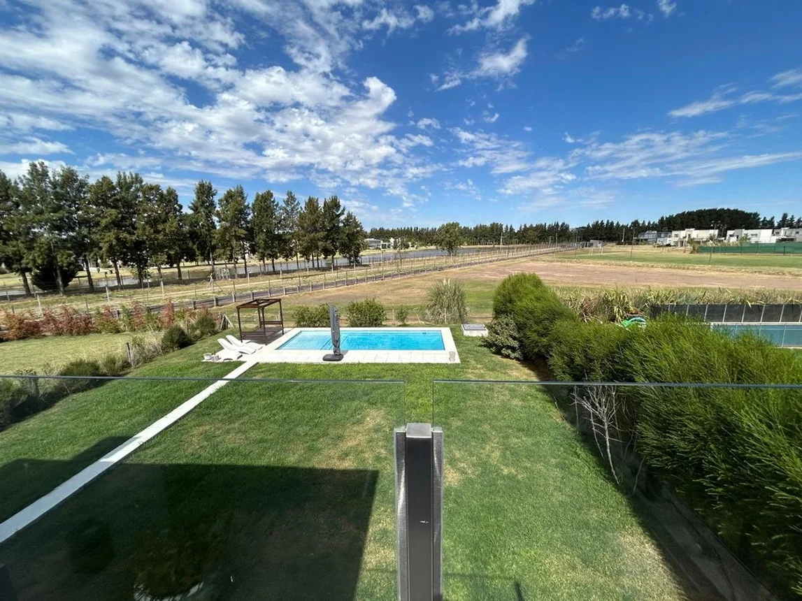 Casa de 4 ambientes en venta en Tristán Suárez, San Felipe, C. el Deslinde 1107, Tristán Suárez, Provincia de Buenos Aires 100, foto 3