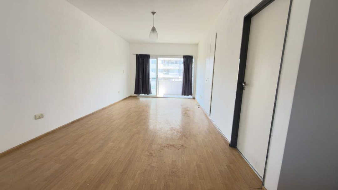 ALQUILER MONOAMBIENTE CON BALCON VILLA CRESPO