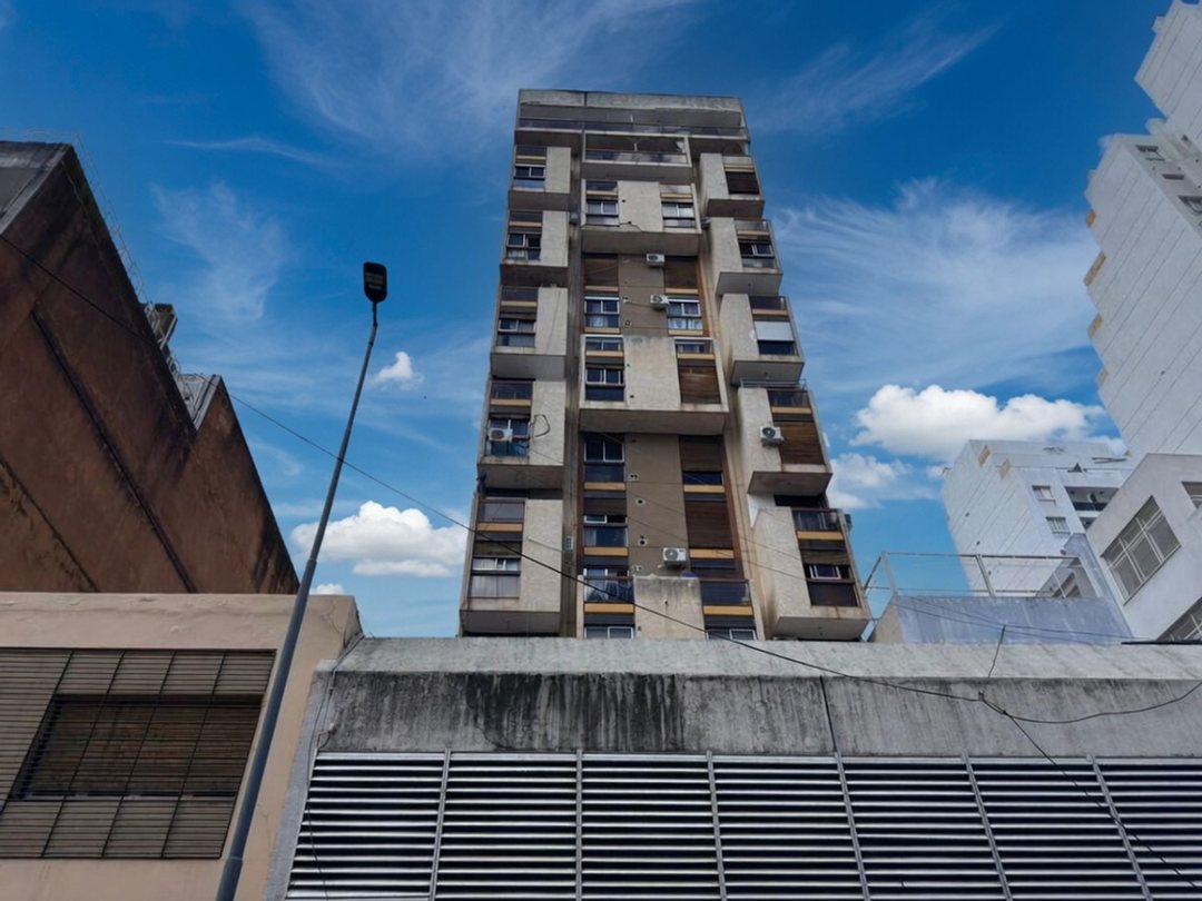 VENTA DEPARTAMENTO 1 DORM ZONA PATIO OLMOS CÓRDOBA