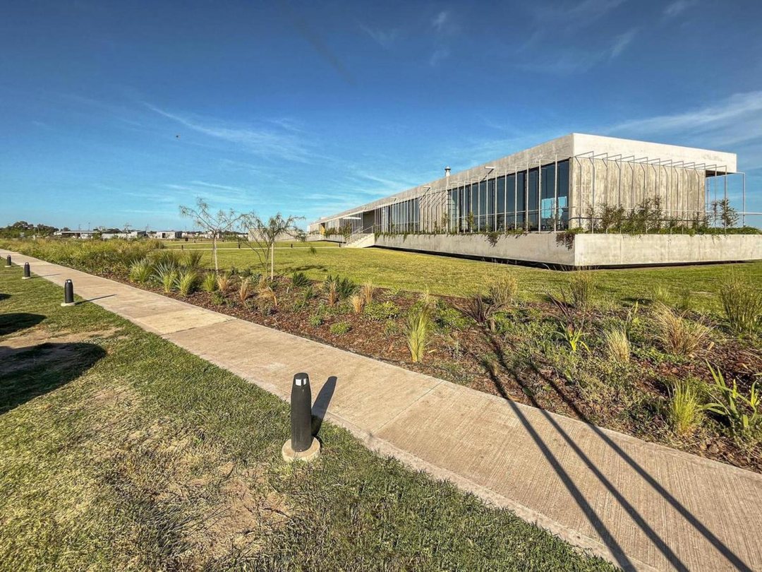 VENTA LOTE VIDA BARRIO CERRADO 800M2