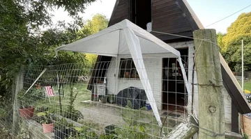 Cabaña con Gran Terreno en Venta en Altos del Real