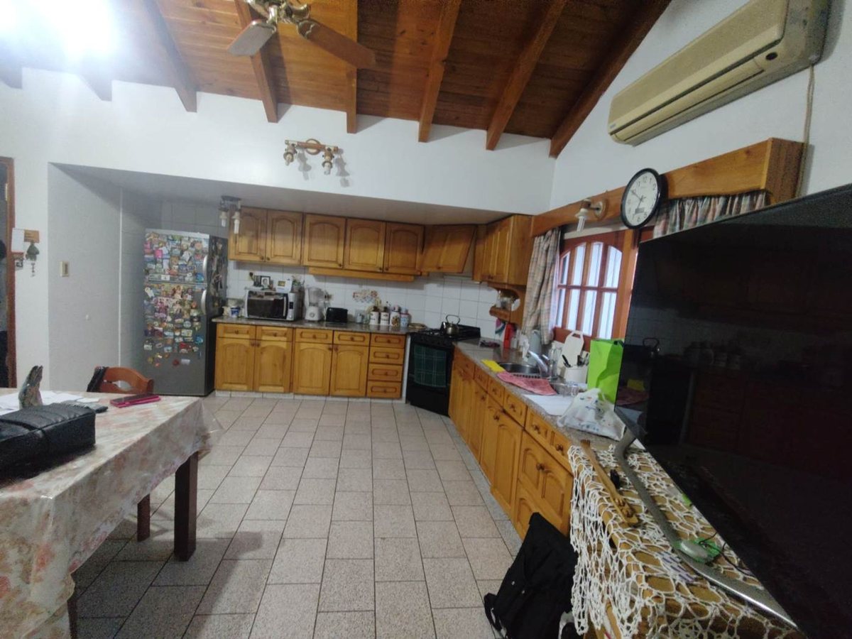 Foto 5 — VENTA CASA 3 DORMITORIOS ALTA BARDA