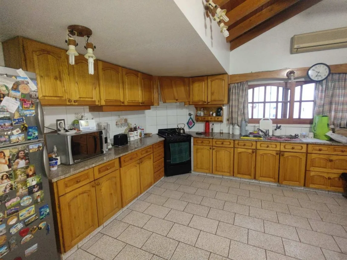 Casa en venta en Neuquén, foto 2