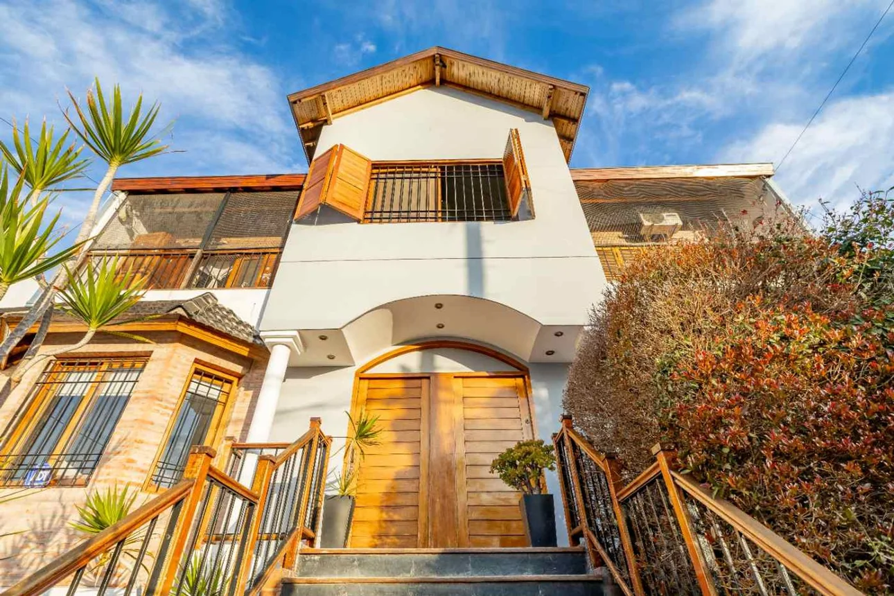 Casa dúplex de 4 ambientes en venta en Villa Bosch, Guido Spano 1300