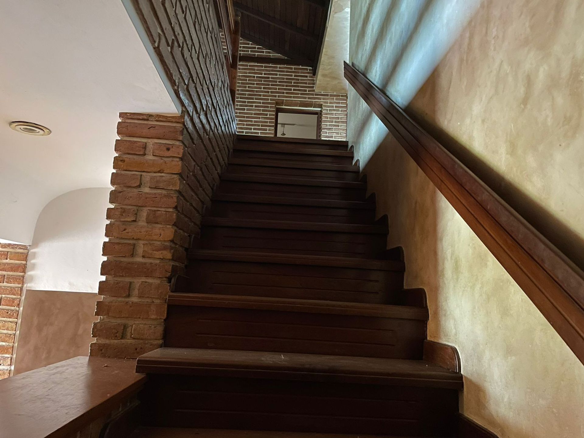 Foto 8 — VENTA CASA EN EL CENTRO DE FUNES PILETA Y JARDIN