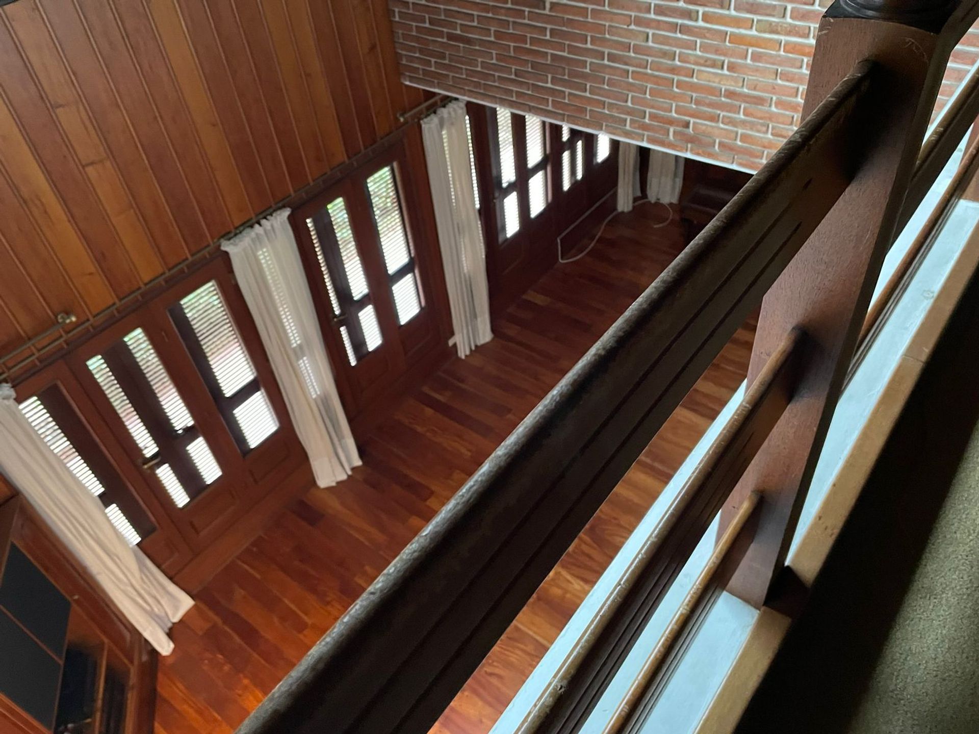 Foto 9 — VENTA CASA EN EL CENTRO DE FUNES PILETA Y JARDIN