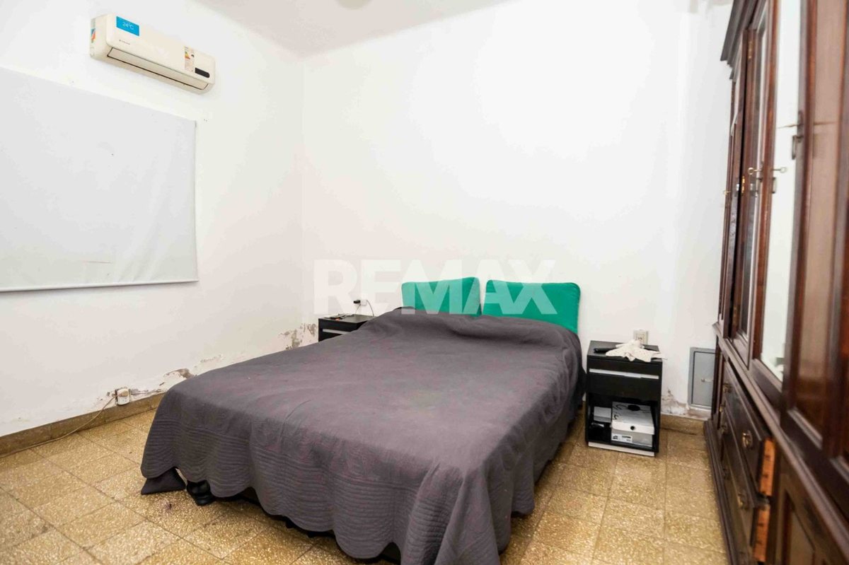 CASA ESQUINA EN VENTA MACROCENTRO 3 DORM - foto 7