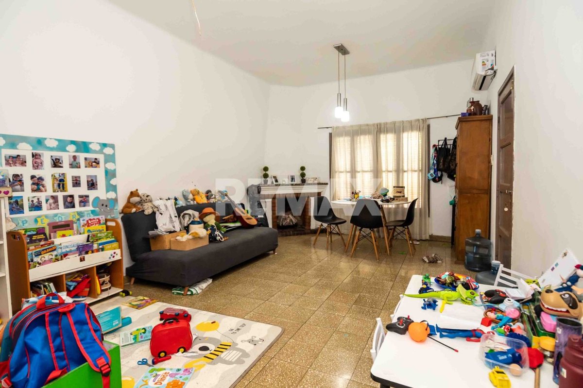 CASA ESQUINA EN VENTA MACROCENTRO 3 DORM - foto 5