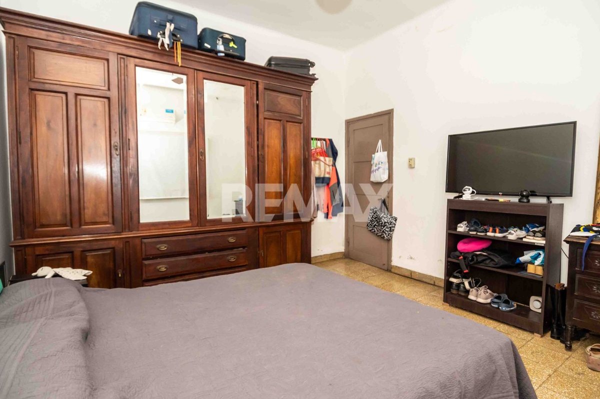 CASA ESQUINA EN VENTA MACROCENTRO 3 DORM - foto 6