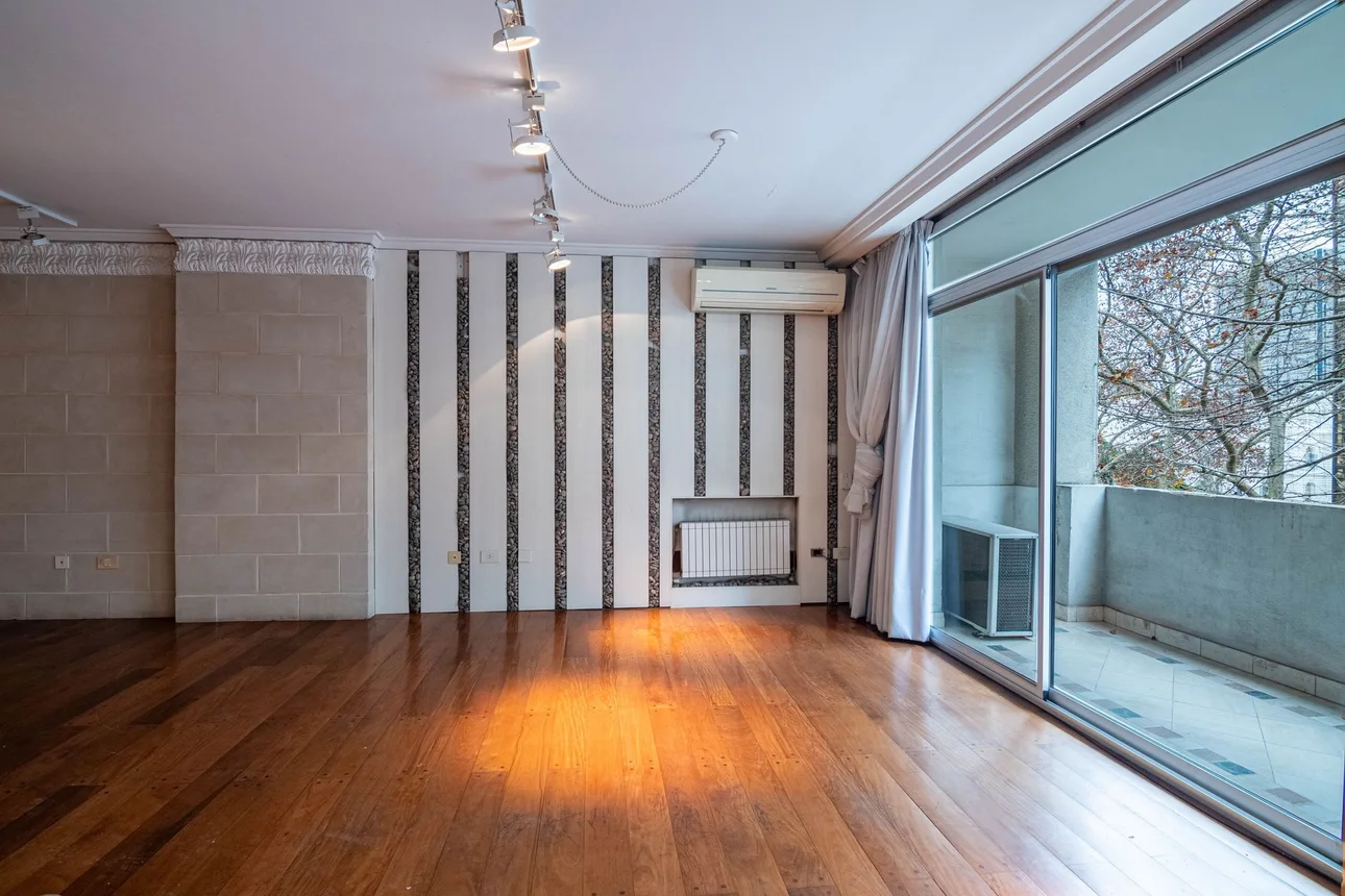 Departamento de 5 ambientes en venta en La Plata, Avenida 53 700, foto 2