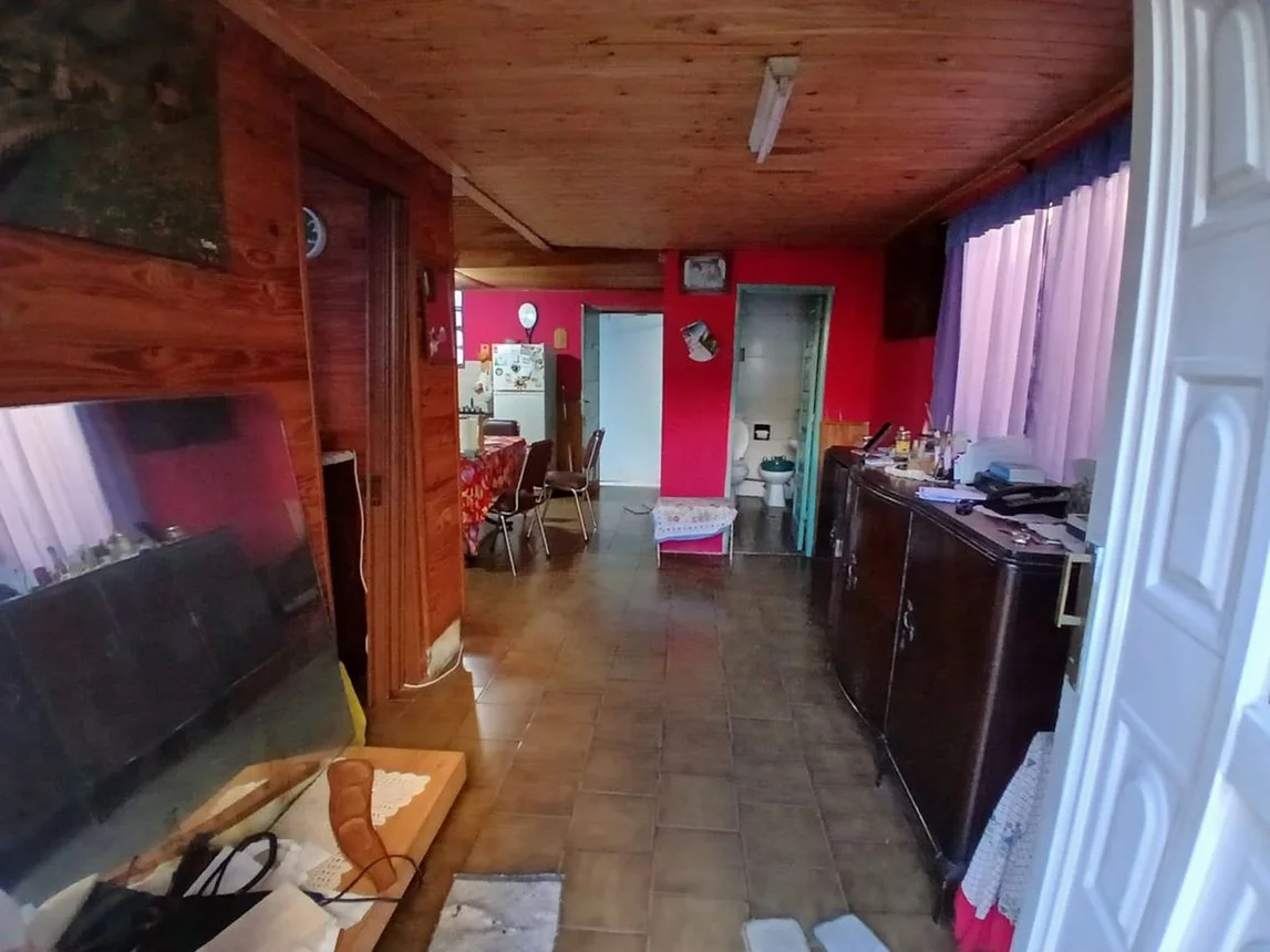Casa de 3 ambientes en venta en Banfield, J. Darragueira 1500, foto 4