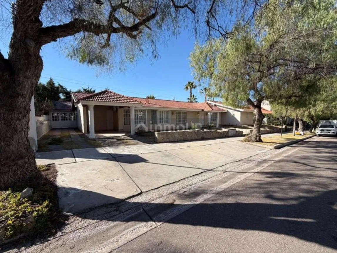 Casa de 8 ambientes en venta en Mendoza, Cerro Risco Plateado 0, foto 3