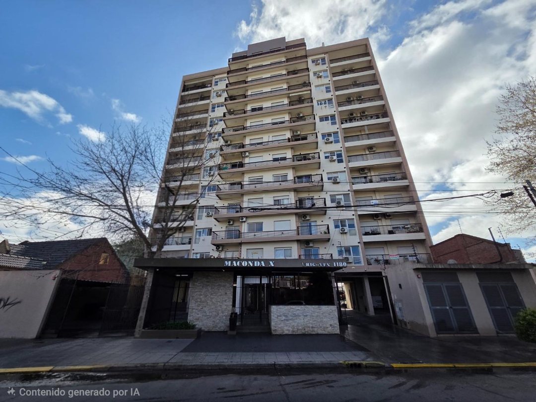 VENTA DEPARTAMENTO 2 AMB C COCHERA MACONDA