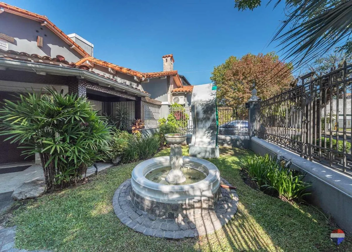 Casa de 5 ambientes en venta en Martínez, Santiago del Estero 100, foto 2