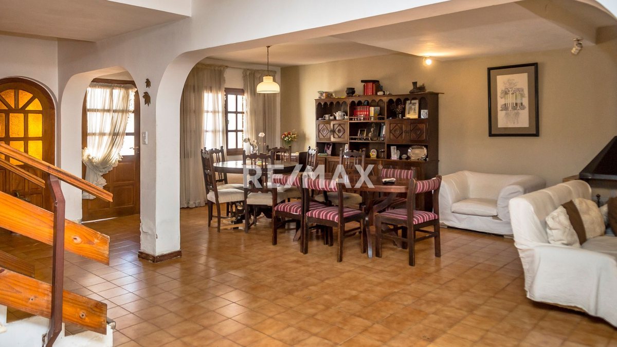 CASA 6 DORM VENTA CON DEPARTAMENTO PUEYRREDON 1100 - foto 2