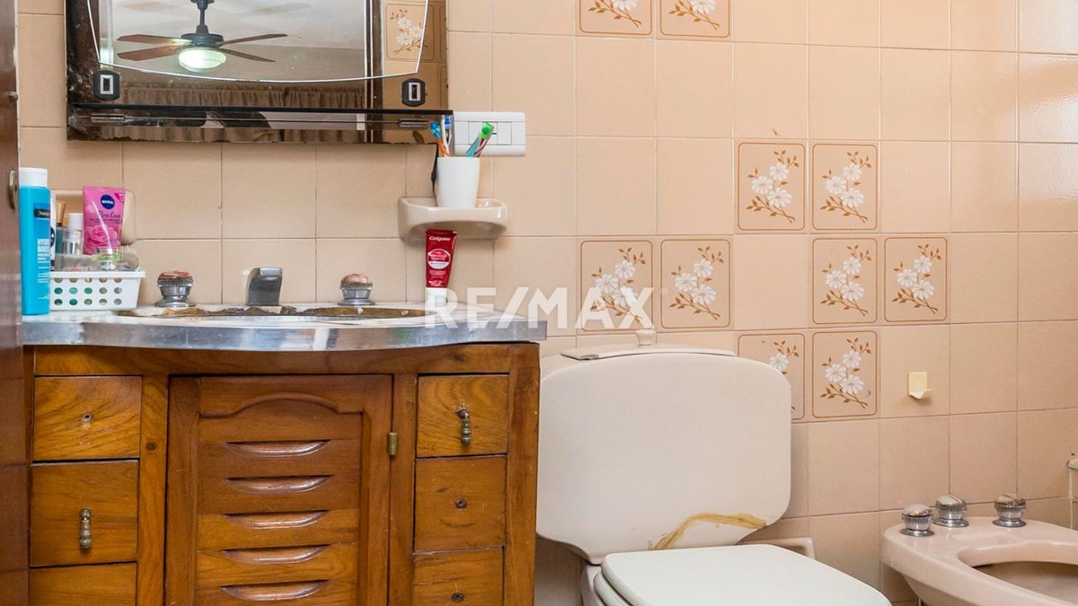 CASA 6 DORM VENTA CON DEPARTAMENTO PUEYRREDON 1100 - foto 16