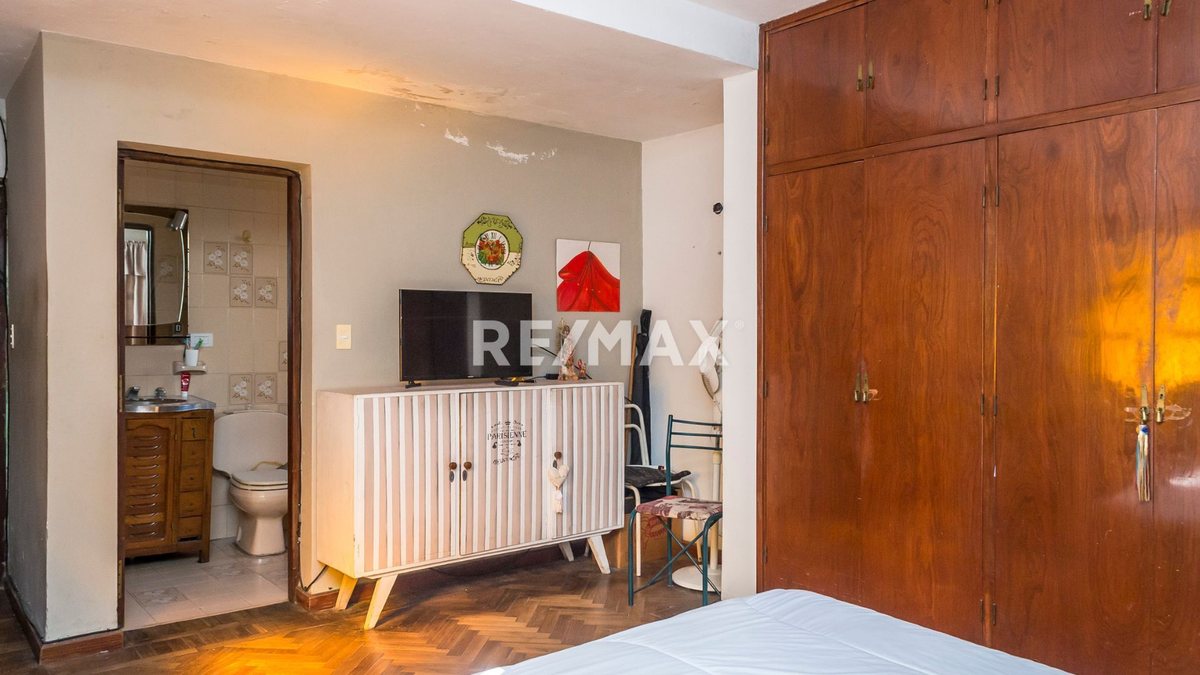 CASA 6 DORM VENTA CON DEPARTAMENTO PUEYRREDON 1100 - foto 15