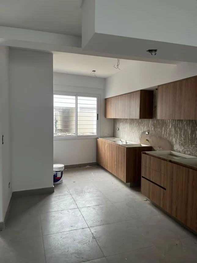 PH de 4 ambientes en venta en Castelar, Galicia 1100, foto 3