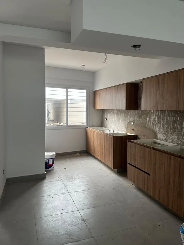 PH de 4 ambientes en venta en Castelar, Galicia 1100, foto 2