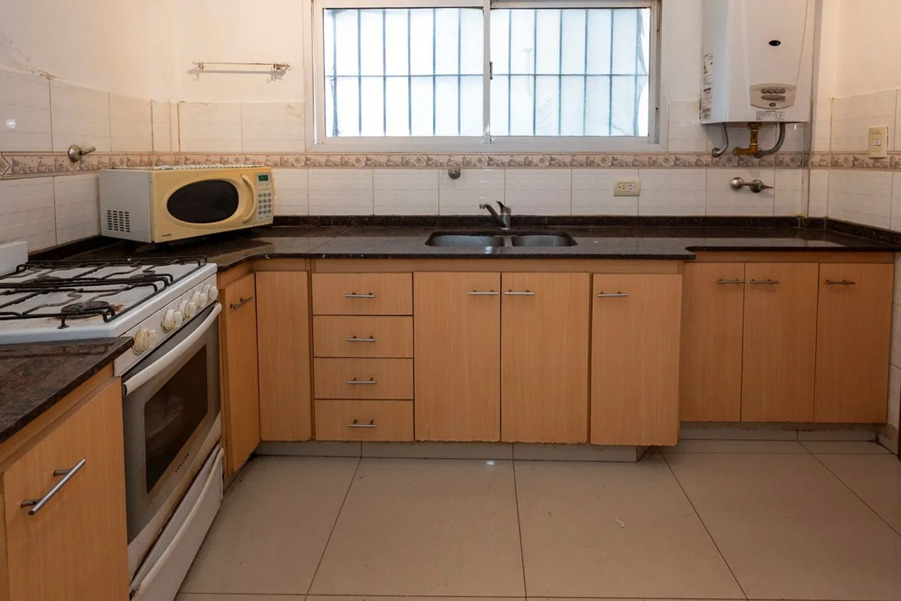 Casa tríplex de 3 ambientes en venta en Parque Chacabuco, Avelino Díaz 900, foto 5