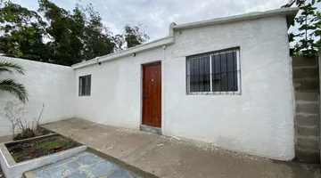 Alquiler casa de dos dormitorios en Barros Blancos