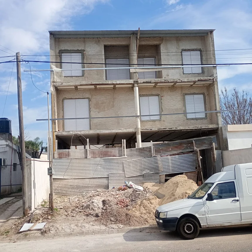 Departamento de 2 ambientes en venta en Paraná, Calle los Zorzales 200, foto 3