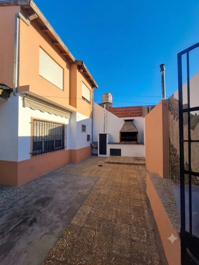 PH de 4 ambientes en venta en Ituzaingó, Fray Luis Beltrán 1700, foto 2