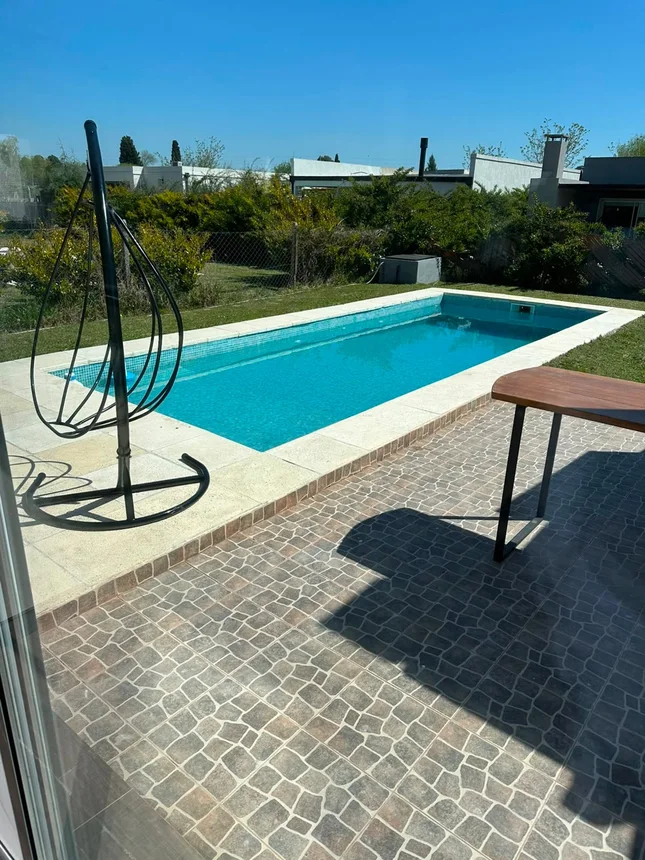 Casa en venta en Pilar, foto 3