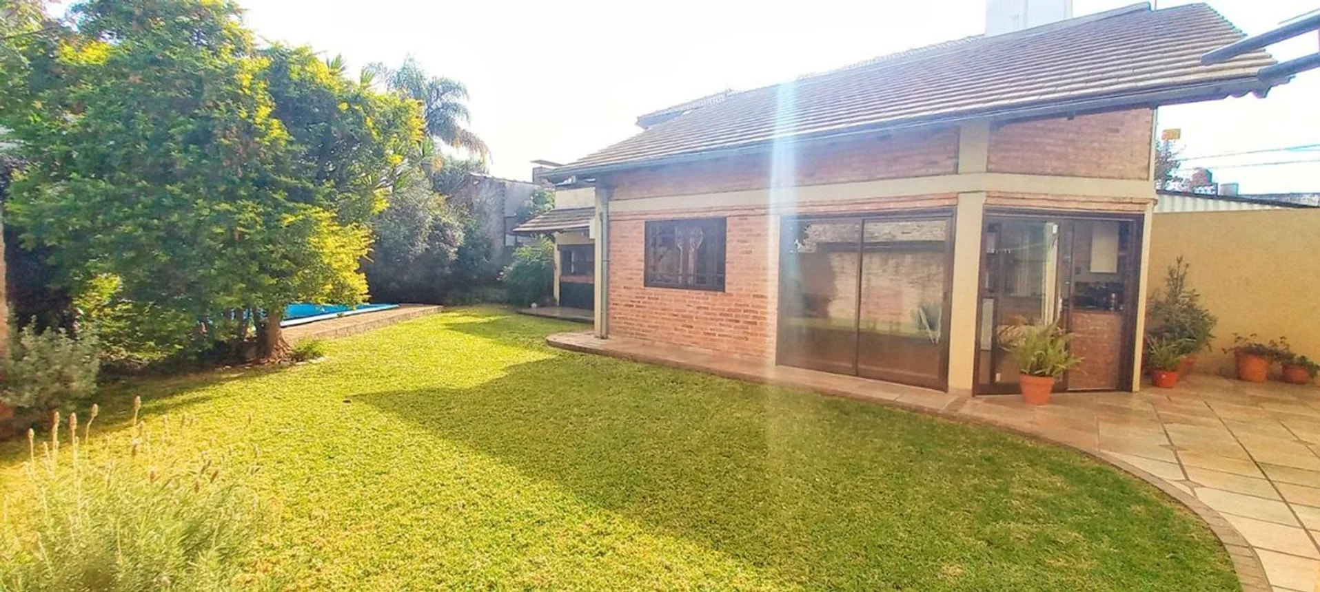Casa en venta en Castelar, foto 2