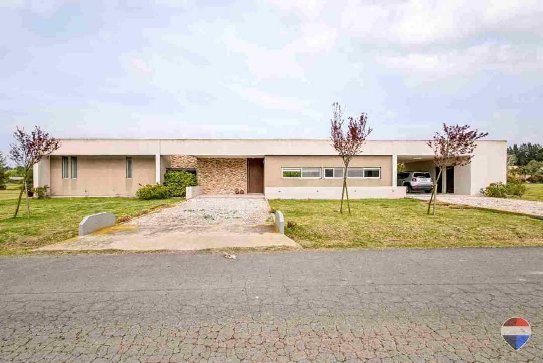 Casa a la venta en Haras del Sur 2 c pile climatiz